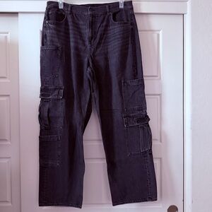 American Eagle Black Cargo Pants